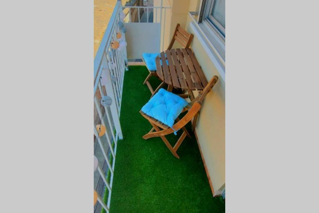 Almeria Sol Y Sur Apartmento - Netflix Y Parking Gratuito Luaran gambar