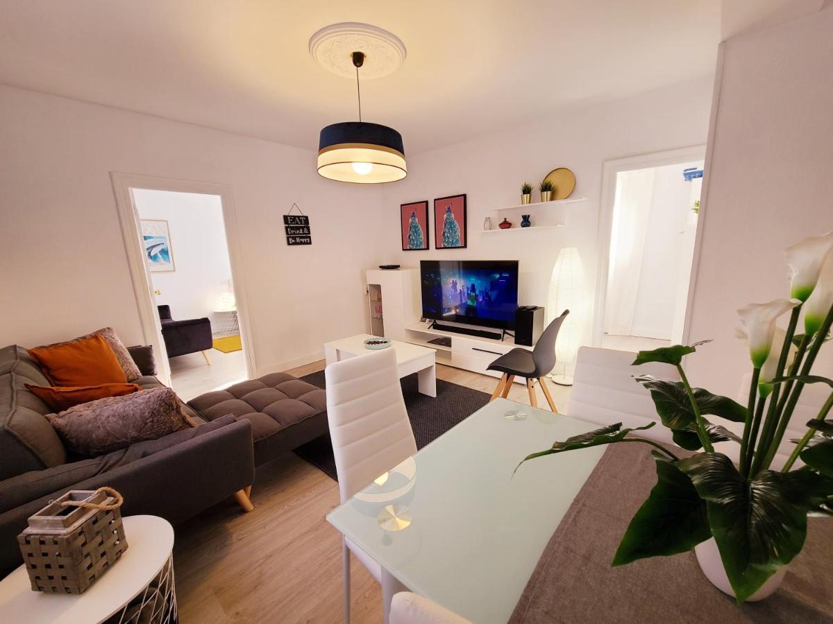 Almeria Sol Y Sur Apartmento - Netflix Y Parking Gratuito Luaran gambar